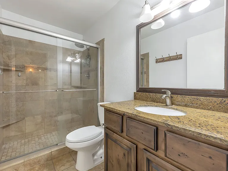 505 E Carson Dr — Photo 16