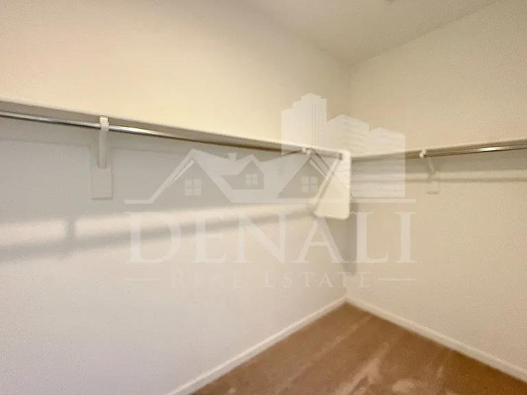 4373 W Allen St — Photo 12