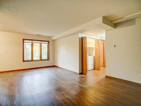 5th image of 58 Sunfish Ct