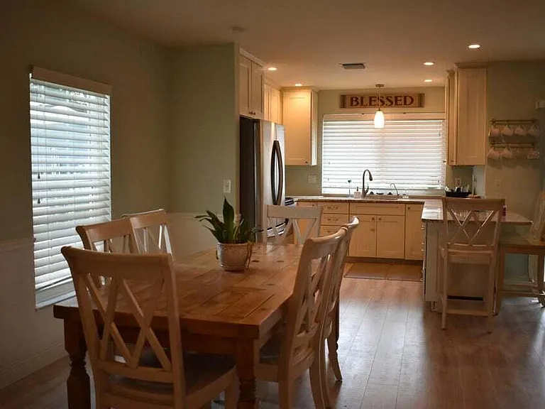 2300 Florida Blvd #D — Photo 3