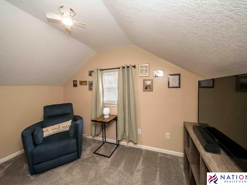410 W Twelve Mile Rd, photo 24