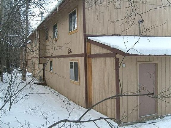 4th image of 11401 Heritage Ct