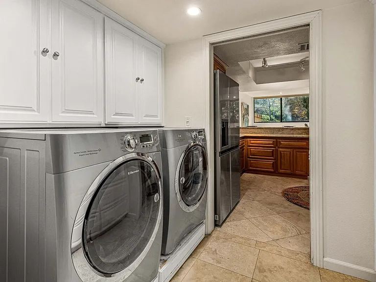 Laundry Room Cabinet