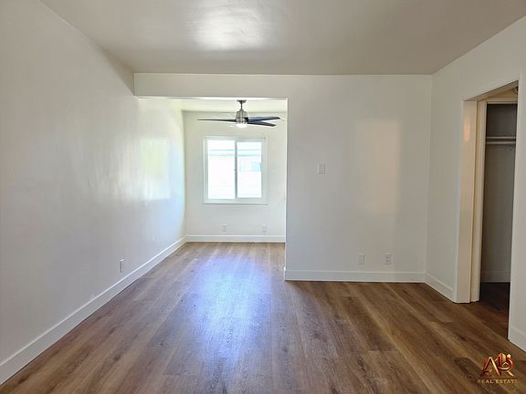 2nd image of 6107 Brynhurst Ave #11