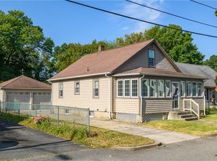 58 Delway Rd, Cranston, RI 02910