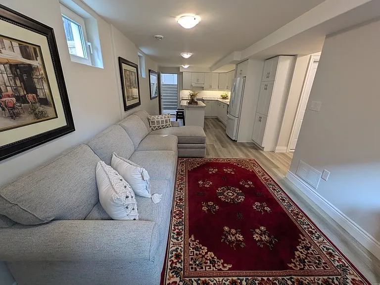 203 Bishop Dr — Photo 5