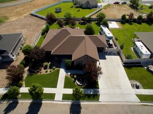 4940 Eaglewood Dr, Idaho Falls, ID 83401