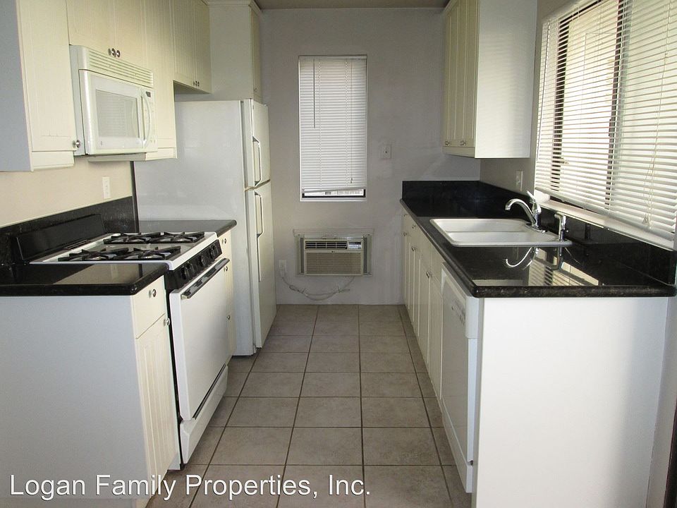 2nd image of 10805 Camino Ruiz Unit 35