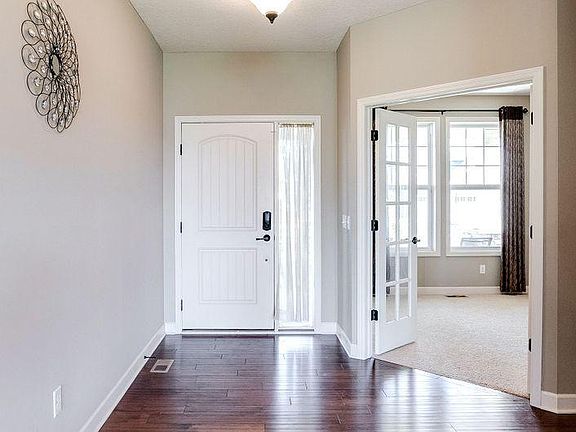 4th image of 14167 Ailesbury Ave