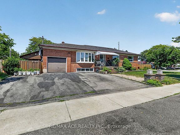 4th image of 60 Chillery Ave