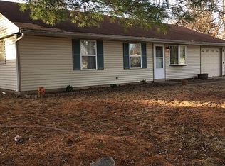 801 Oakcrest Dr, Champaign, IL 61821