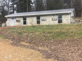 98 Earthborne Ln, Campbellsville, KY 42718