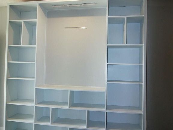 4th image of 5752 Conley Ct