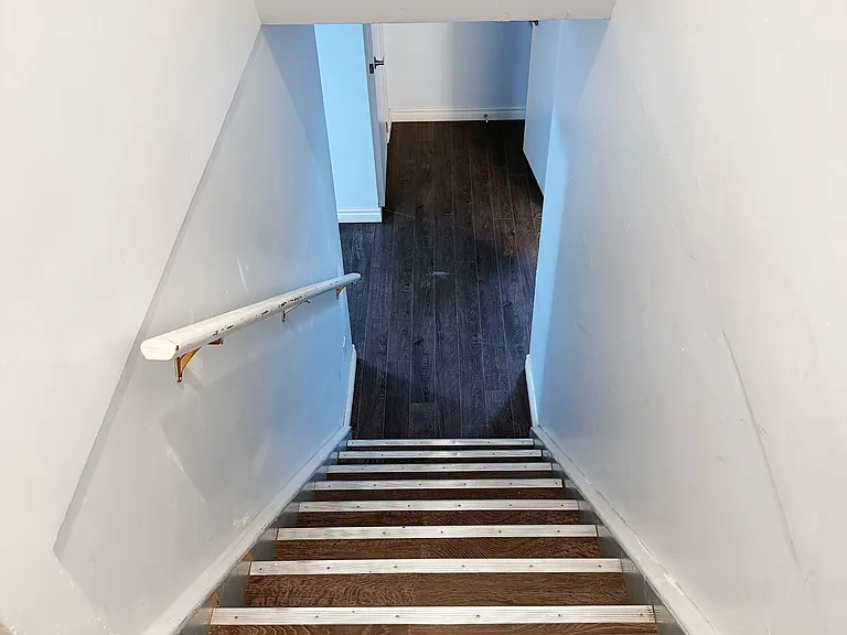 391 Taylor Mills Dr S — Photo 2