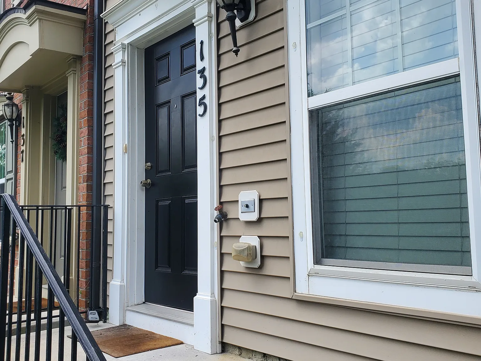 3 bed, 1901 sqft, $2,700 — Photo 4
