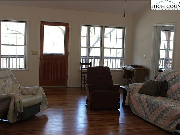 5th image of 139 New River Ridge Estates