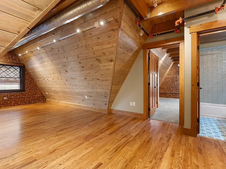 1128 N Grant St #300 — Photo 7
