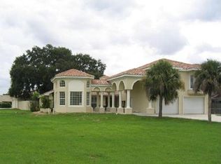 1892 Coral Cir, North Fort Myers, FL 33903