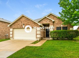 8406 River Bluffs Dr, Arlington, TX 76002