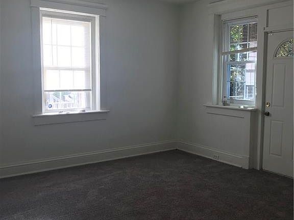 2nd image of 630 W 34th St APT 5