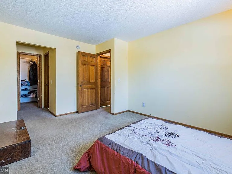 345 Poplar Dr — Photo 6