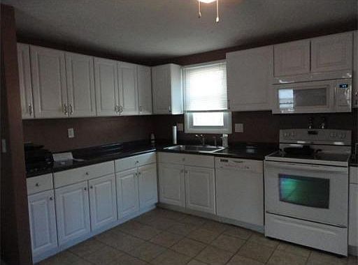 2nd image of 36 Redwood Dr