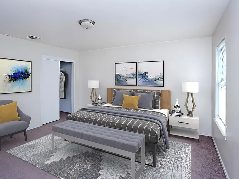 Palm Tree Apartments — Photo 16