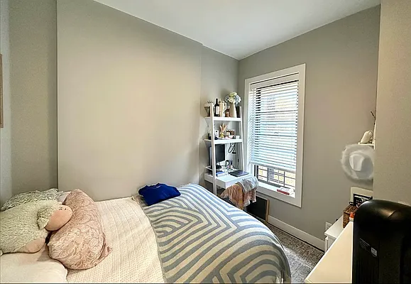 Rented by Corcoran | media 14