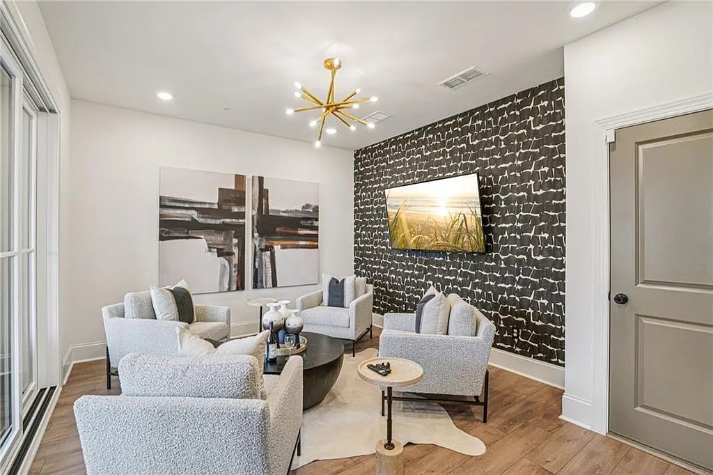 3 bed, 2.5 bath, 2145 sqft, $4,300 — Photo 3