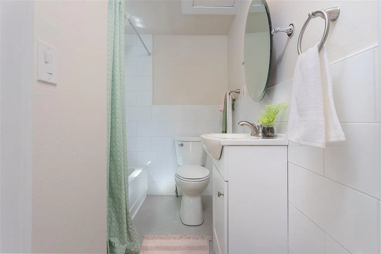 3 bed, 1670 sqft, $1,925 — Photo 4