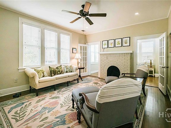 5th image of 309 E 34th Street