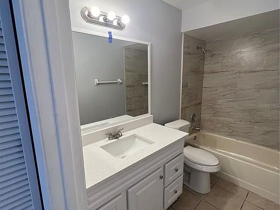 4th image of 2812 Hunt Club Ln #2812