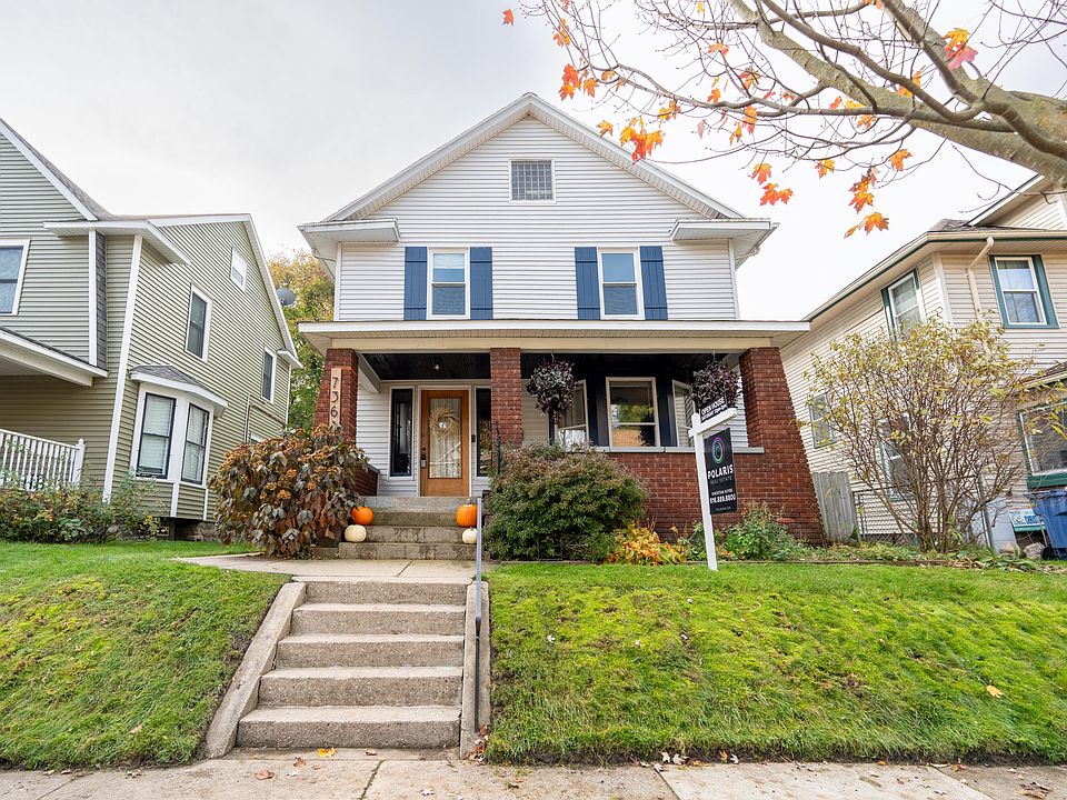 1st image of 736 Hawthorne St NE