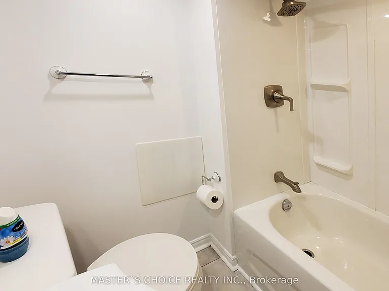 367 Blue Grass Blvd #LOWER — Photo 9