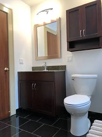 1370 East Ave #2 — Photo 9