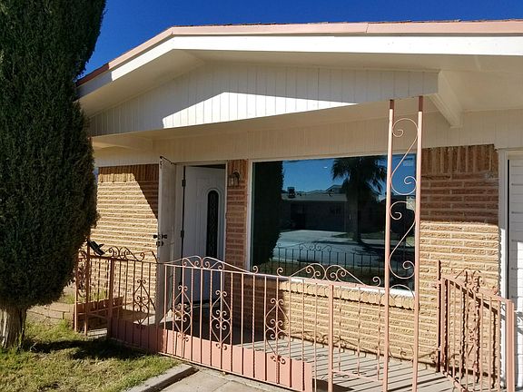 3rd image of 9059 Geranium Dr