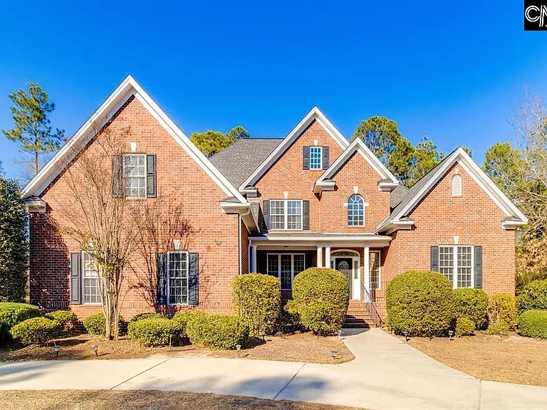 111 Brookhaven Cir — Photo 1