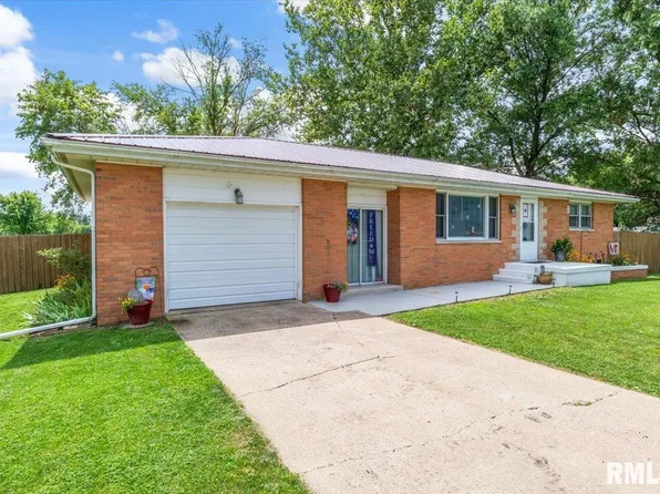 9810 Bell Fountain Rd, Dawson, IL 62520