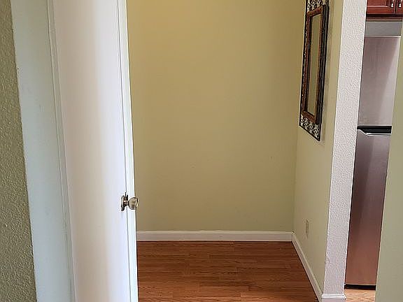 4th image of 675 Newbury Ln APT 245
