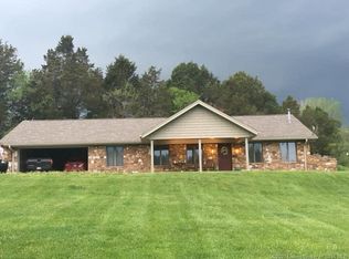 4800 Creekside Dr NE, Greenville, IN 47124
