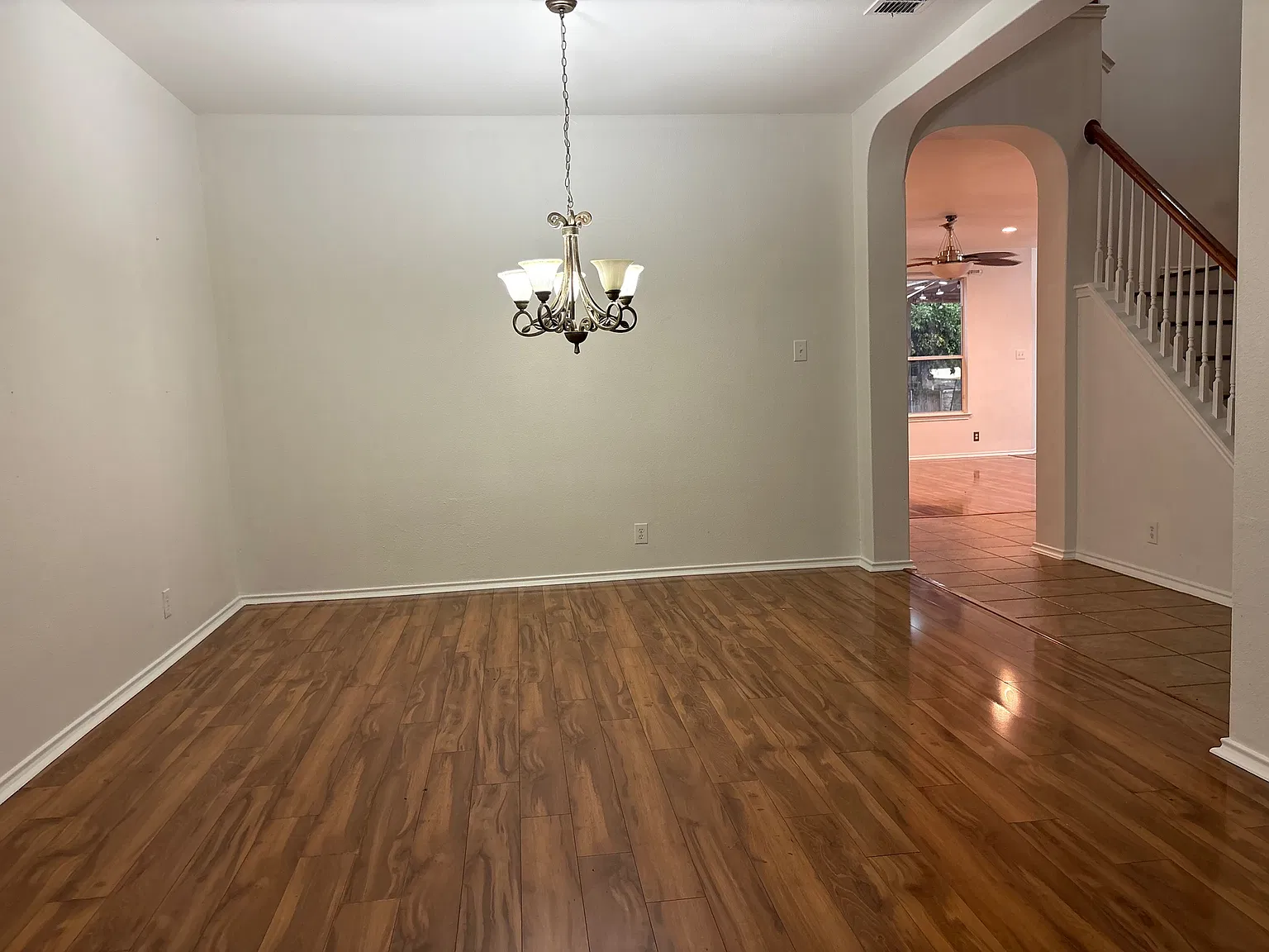 101 Yeager Cir — Photo 4