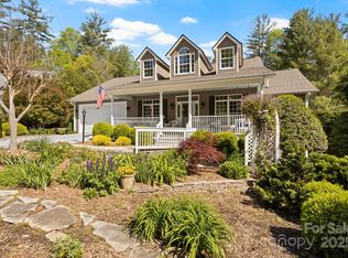 216 Cold Stream Way, Hendersonville, NC 28791