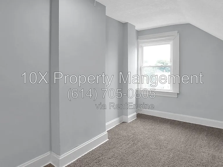 616 Lilley Ave — Photo 21