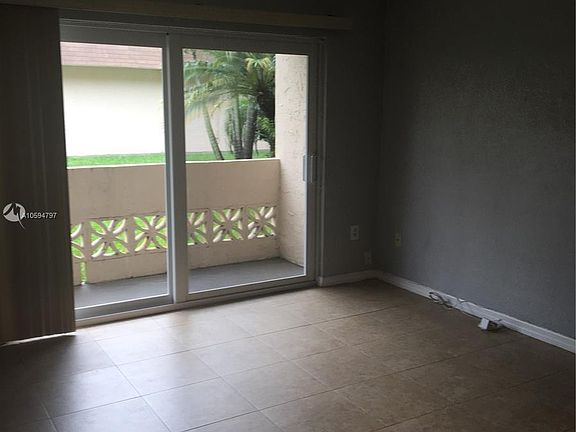 4th image of 14500 SW 88th Ave