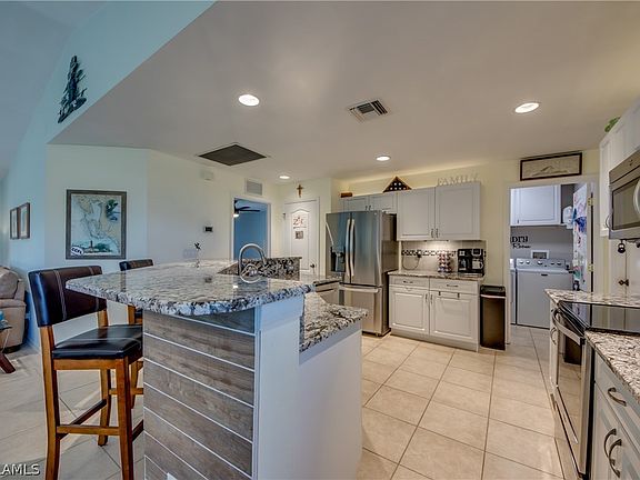 4th image of 2026 NW 5th Ter
