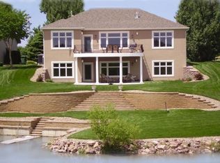 2925 Dailey Dr, Mitchell, SD 57301