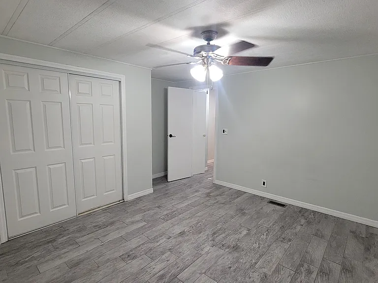 Bedroom 4, Large bedroom with large closet