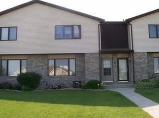 763 Sojourn Rd, New Lenox, IL 60451