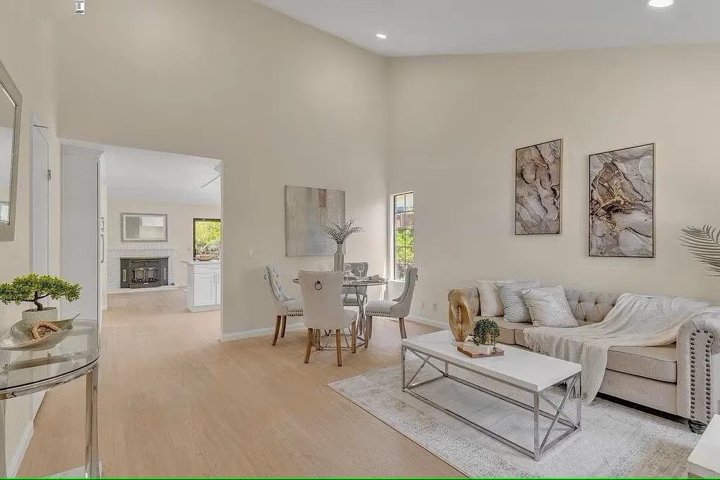 3 bed, 1268 sqft, $4,200 — Photo 4