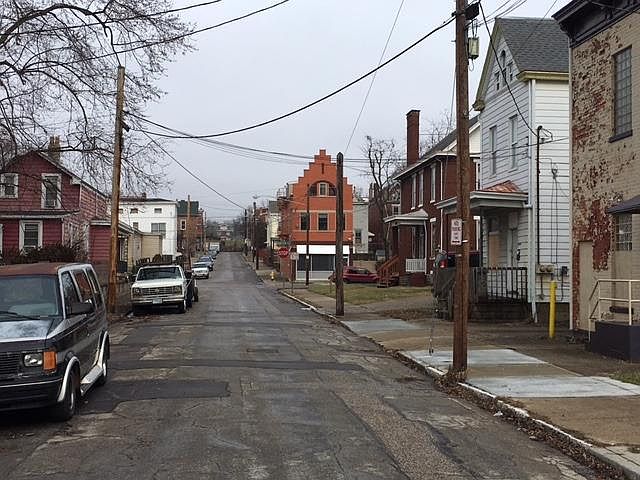 2nd image of 4109 Gordon St